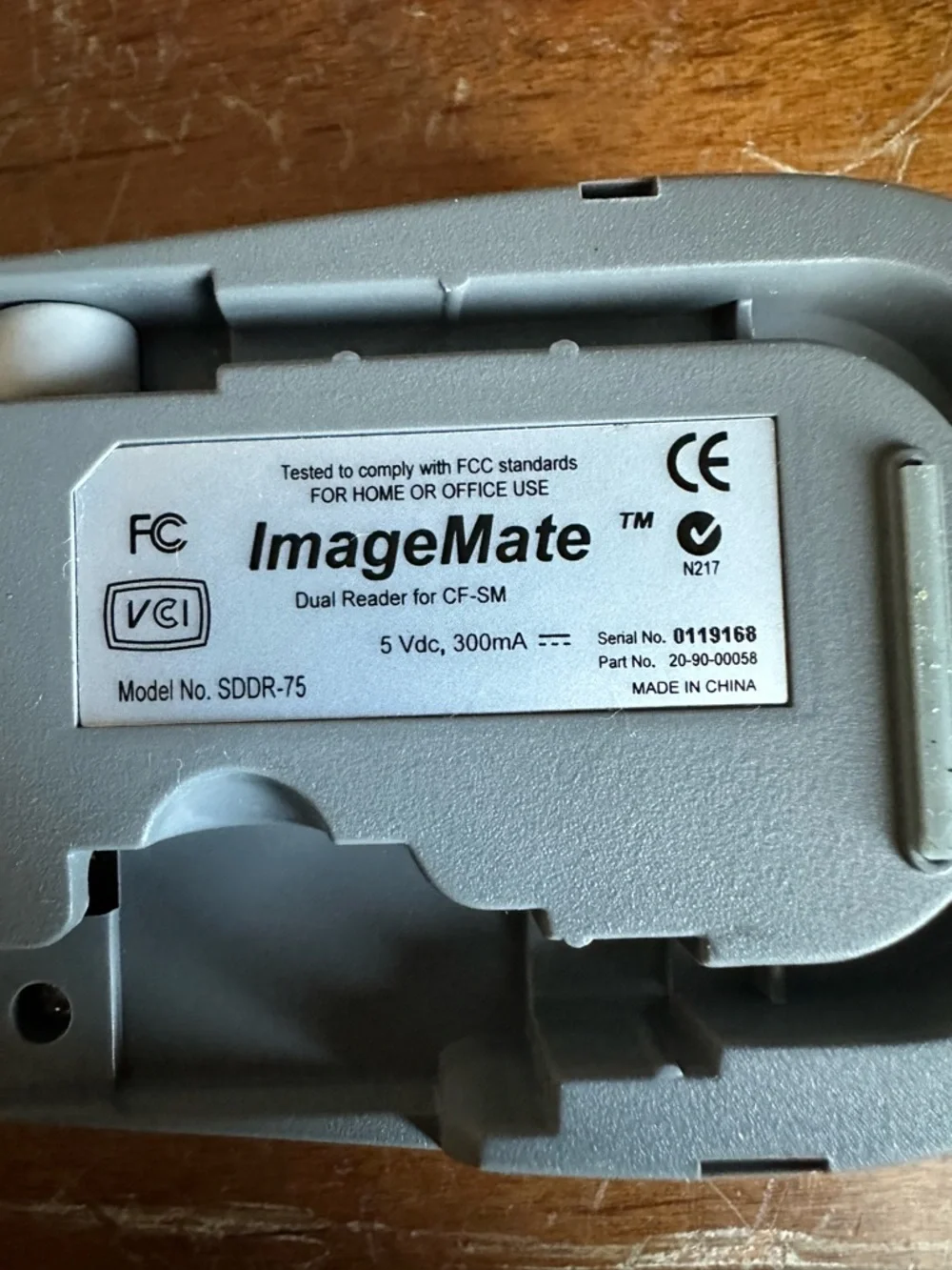 SanDisk ImageMate Model SDDR-75 Dual Card Reader for Home/Office Compactflash